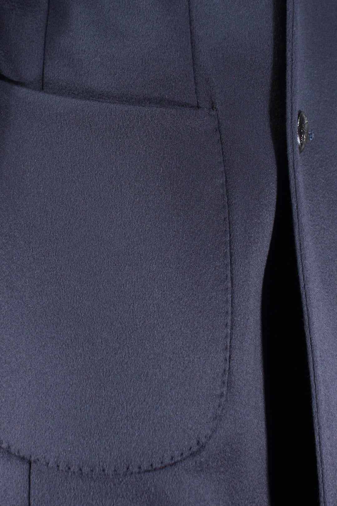 Cappotto doppiopetto in lana blu tasca