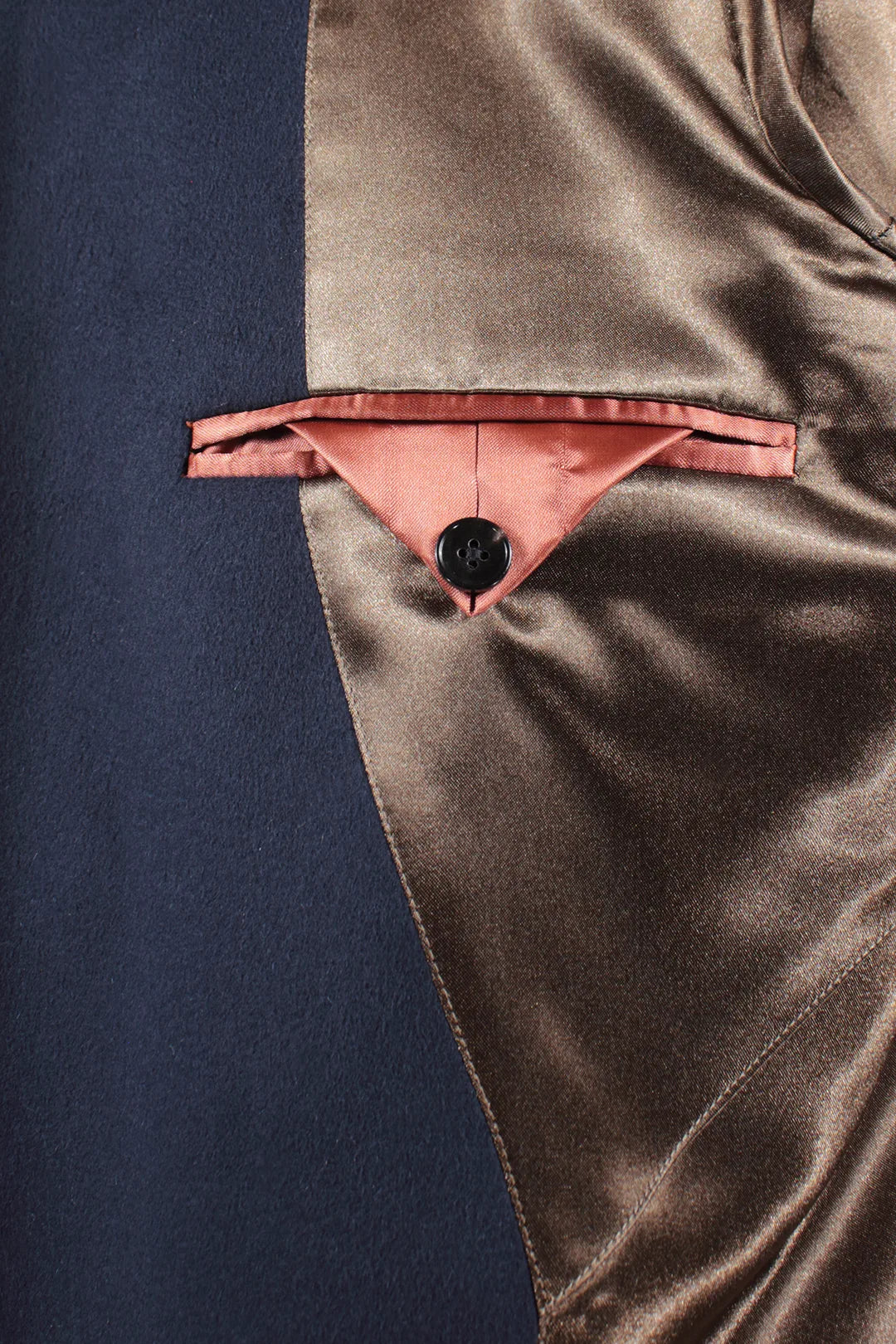 Cappotto doppiopetto in pura lana blu taschino