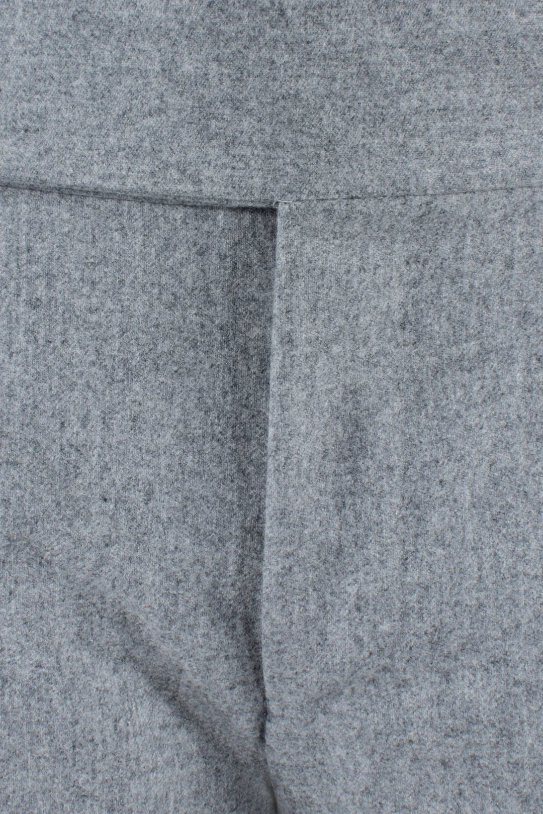 Pantalone con pince in flanella grigio chiaro avanti