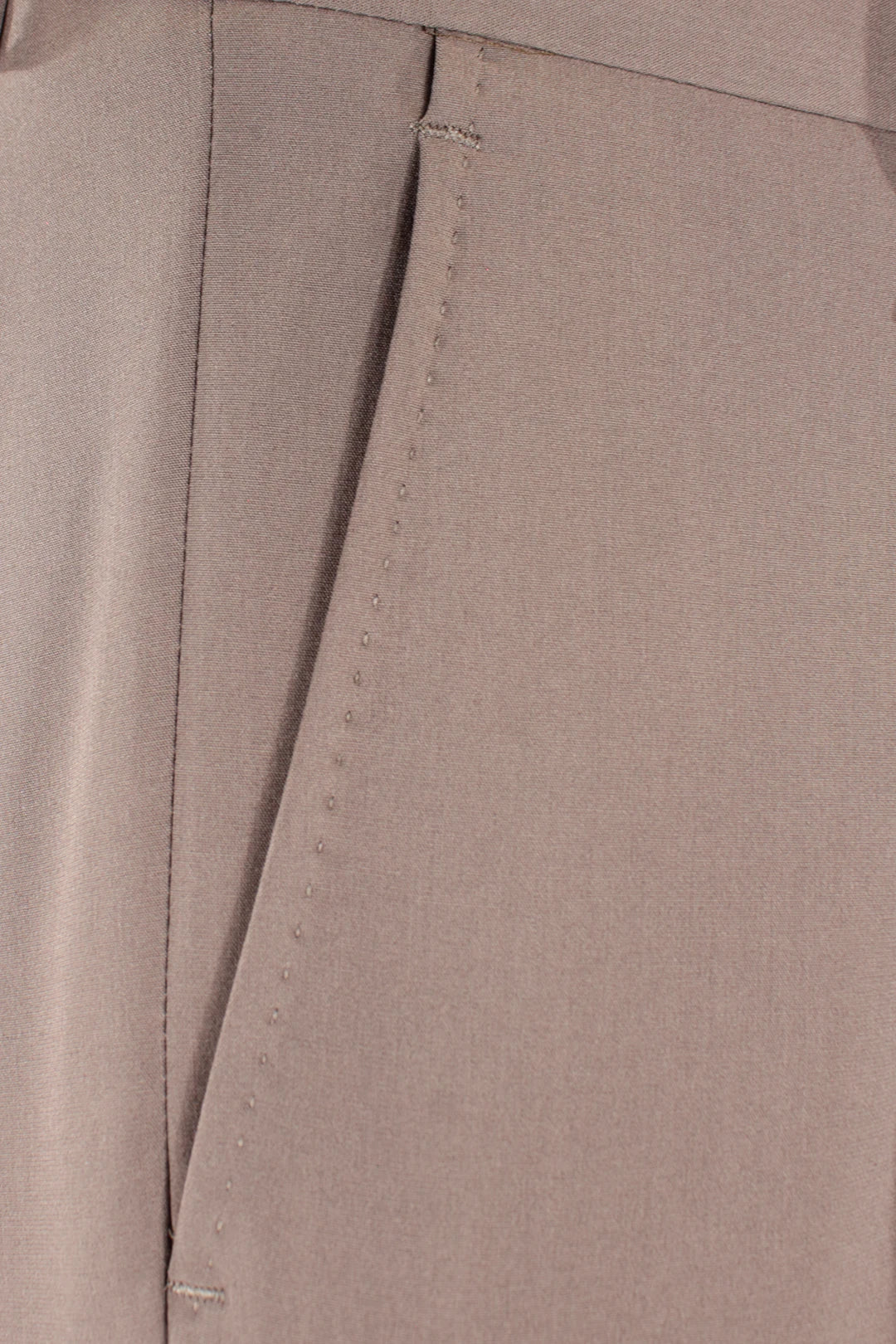 Pantalone loose fit con pince in jersey greige tasca
