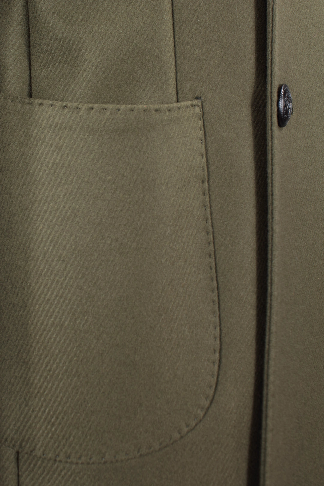 Cappotto doppiopetto in lana verde militare tasca