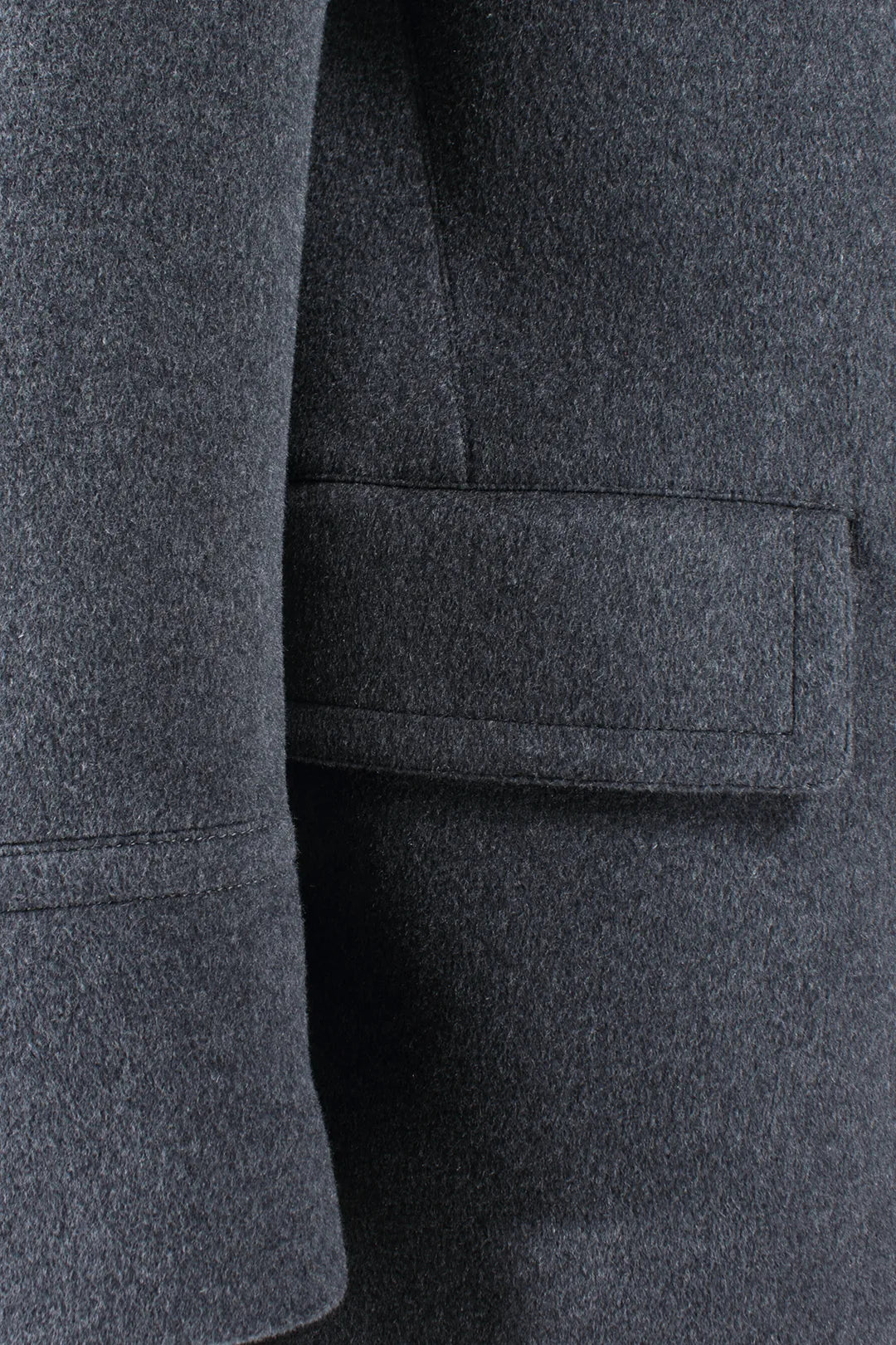 Cappotto doppiopetto in pura lana grigio tasca