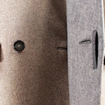 Cappotto sciallato in lana e cashmere tortora chiusura