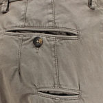 Pantalone in cotone tinto capo grigio tortora taschini