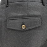 Pantalone due pinces e cinta in lana antracite tasca