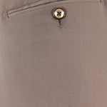 Pantalone loose fit con pince in jersey greige taschino