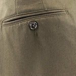 Pantalone con pince e coulisse in lana verde oliva taschino