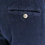 Pantalone in velluto millerighe blu tasca